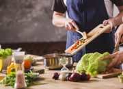 Arti Mimpi Memasak Di Dapur menurut Agama, Psikologi dan Primbon Jawa
