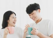 Arti Mimpi Dicium Kening Oleh Orang Yang Disukai menurut Agama, Psikologi dan Primbon Jawa