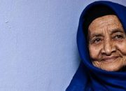 Arti Mimpi Bertemu Nenek Tua Yang Tidak Dikenal menurut Agama, Psikologi dan Primbon Jawa