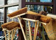 Arti Mimpi Membersihkan Rumah menurut Agama, Psikologi dan Primbon Jawa