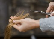 Arti Mimpi Menata Rambut Orang Lain menurut Agama, Psikologi dan Primbon Jawa