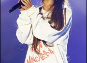 “Ariana Grande: Mengungkap Biodata dan Kebhaktiannya Pada Agama”